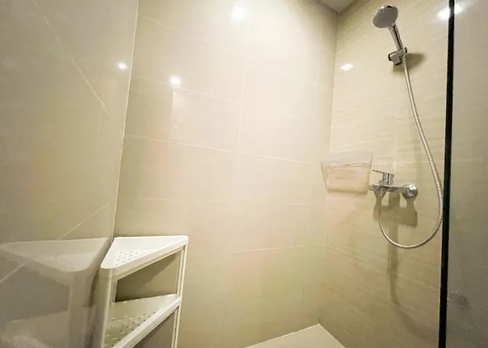 Stylish 1br Prime Bgc Uptown Near Hyatt #upt119c Holiday home