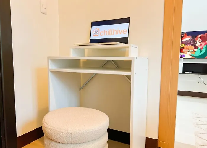 Stylish 1br Prime Bgc Uptown Near Hyatt #upt119c Manila