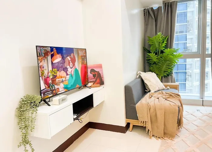 Stylish 1br Prime Bgc Uptown Near Hyatt #upt119c Holiday home Manila